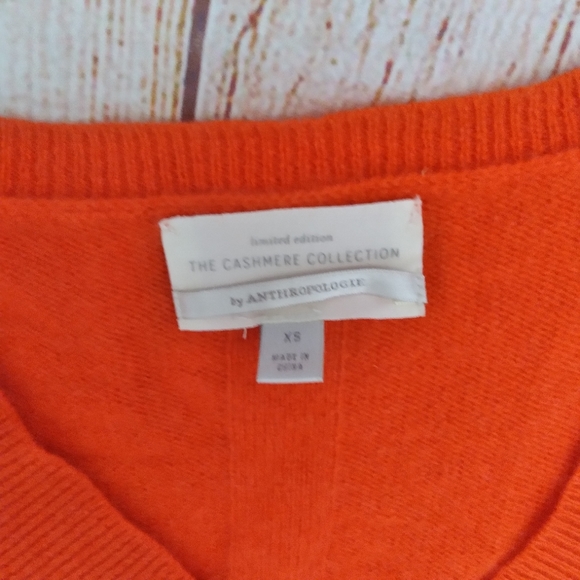 Anthropologie orange sweater Cashmere Collection sz XS NWT - Picture 5 of 5